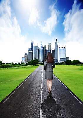 전신 PSD 나무 구름 편집이미지 긴머리 건축물 여자 도로 길 비즈니스 하늘 그림자 한명 서기 사람 동양인 정장 빌딩 잔디 성인 건물 뒷모습 비즈니스라이프 치마 햇빛 태양 걷기 차도 도시 비즈니스우먼 치마정장 여자만 여자한명만 성인여자만 성인만 이미지편집 자연요소 식물 1 라이프스타일 헤어스타일 옷 건축 뷰포인트 교통시설 모션 하의 인종 직장인 파일형식