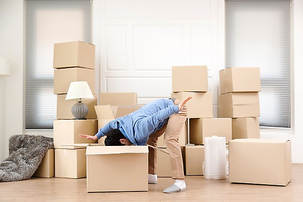 포토 JPG 전신 라이프스타일 남자 이동 새출발 실내 한명 사람 동양인 성인 30대 상자 부모 한국인 짐 아빠 이사 내집마련 이삿짐 남자만 남자한명만 성인남자만 성인한명만 성인남자한명만 장년만 장년남자만 장년남자한명만 성인만 국내포토 1 컨셉 가족 부동산 새로움 인종 내부 생활 장년 출발 파일형식