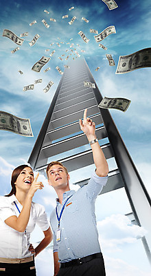 주간 PSD 서양인 외국인 구름 편집이미지 여자 남자 지폐 돈 비즈니스 사다리 하늘 사람 정장 상반신 성인 야외 두명 금융 경제 3D 달러 가리킴 비즈니스맨 비즈니스우먼 떨어짐 합성 사원증 성인만 편집3D 자연요소 옷 컨셉 인종 손짓 도구 직장인 재산 디지털합성 파일형식