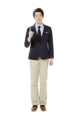 포토 JPG 스튜디오촬영 전신 남자 캠페인 비즈니스 모션 실내 한명 서기 미소 웃음 누끼 사람 동양인 손짓 20대 성인 한국인 검지손가락 직장인 비즈니스맨 공익캠페인 남자만 남자한명만 성인남자만 청년만 청년남자만 청년남자한명만 성인한명만 성인남자한명만 성인만 국내포토 직업 1 손가락 표정 인종 청년 내부 파일형식