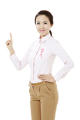 포토 JPG 스튜디오촬영 여자 리본 캠페인 분홍색 실내 건강 한명 서기 누끼 사람 동양인 손짓 20대 성인 건강관리 한국인 검지손가락 끈 공익캠페인 질병 사회이슈 예방 유방암 암 핑크리본캠페인 유방암예방캠페인 여자만 여자한명만 성인여자만 청년만 청년여자만 성인한명만 청년여자한명만 성인여자한명만 성인만 핑크리본 국내포토 1 컬러 컨셉 손가락 의학 모션 관리 인종 청년 내부 파일형식