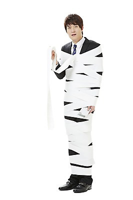 포토 JPG 스튜디오촬영 전신 남자 캠페인 비즈니스 실내 한명 서기 누끼 사람 동양인 20대 성인 금융 경제 쇼핑 놀람 한국인 직장인 비즈니스맨 절약 공익캠페인 사회이슈 영수증 충동구매 과소비 남자만 남자한명만 성인남자만 청년만 청년남자만 청년남자한명만 성인한명만 성인남자한명만 성인만 국내포토 직업 1 감정 컨셉 모션 표정 인종 청년 내부 소비 파일형식