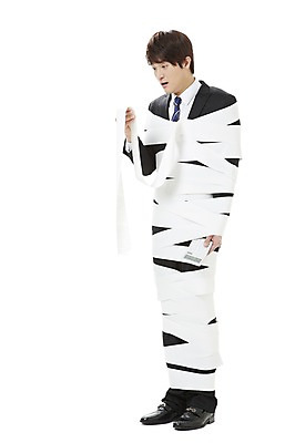 포토 JPG 스튜디오촬영 전신 남자 캠페인 비즈니스 실내 한명 서기 누끼 사람 동양인 20대 성인 금융 경제 쇼핑 놀람 한국인 직장인 비즈니스맨 절약 공익캠페인 사회이슈 영수증 충동구매 과소비 남자만 남자한명만 성인남자만 청년만 청년남자만 청년남자한명만 성인한명만 성인남자한명만 성인만 국내포토 직업 1 감정 컨셉 모션 표정 인종 청년 내부 소비 파일형식