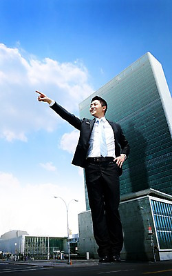 전신 PSD 편집 편집이미지 응시 남자 로우앵글 허리손 포즈 비즈니스 하늘 한명 서기 미소 웃음 사람 동양인 정장 손짓 빌딩 20대 성인 건물 청춘 도시풍경 한국인 가리킴 도시 비즈니스맨 큼 거인 남자만 남자한명만 성인남자만 청년만 청년남자만 청년남자한명만 성인한명만 성인남자한명만 성인만 이미지편집 1 건축물 시선 옷 뷰포인트 컨셉 모션 표정 인종 풍경 청년 직장인 크기 파일형식