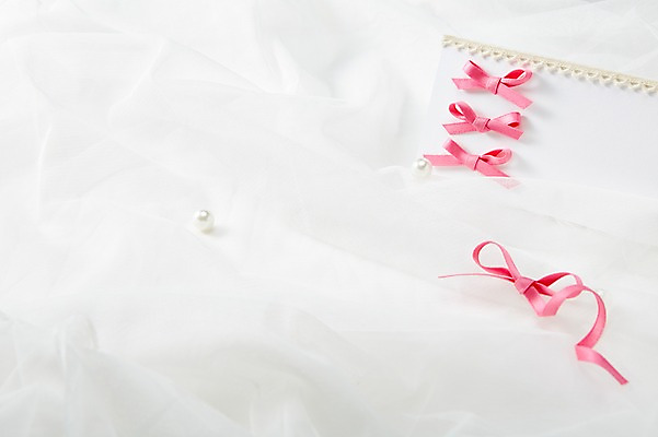 포토 JPG 스튜디오촬영 리본 백그라운드 실내 사람없음 장식 끈 구슬 오브젝트 망사 국내포토 내부 직물 파일형식