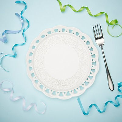 포토 JPG 스튜디오촬영 그릇 식기 접시 리본 백그라운드 포크 실내 사람없음 장식 끈 오브젝트 국내포토 내부 파일형식