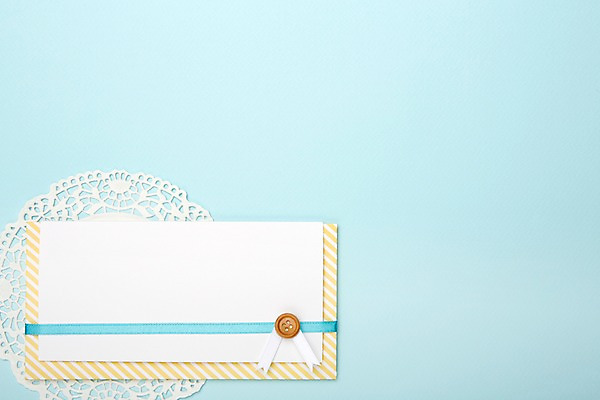 포토 JPG 스튜디오촬영 리본 백그라운드 봉투 편지봉투 실내 사람없음 장식 편지 오브젝트 도일리 국내포토 레이스천 내부 직물 파일형식