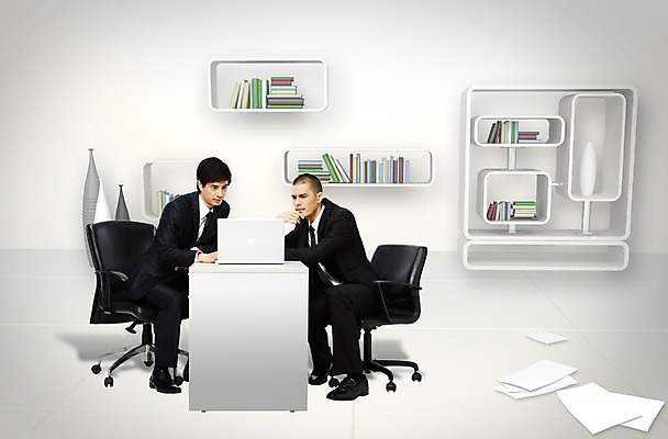 전신 PSD 외국인 편집 편집이미지 직업 응시 시선 남자 종이 의자 비즈니스 탁자 책장 정보기술 사람 앉기 동양인 정장 20대 성인 두명 그래픽 노트북 전자제품 인테리어 컴퓨터 청춘 사무실 3D 꽃병 업무 직장인 비즈니스맨 떨어짐 책상 동료 입체 문서 남자만 성인남자만 청년만 청년남자만 성인만 편집3D 디자인 옷 꽃 가구 컨셉 관계 모션 기술 인종 청년 작업 디지털합성 파일형식