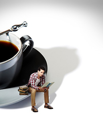 전신 PSD 서양인 외국인 백인 편집 편집이미지 남자 여유 커피 음료 남방 티타임 휴식 잔 그림자 한명 들기 사람 앉기 20대 성인 책 컵 캐주얼 청춘 독서 숟가락 원두 커피잔 컵받침 읽기 원두커피 남자만 남자한명만 성인남자만 청년만 청년남자만 청년남자한명만 성인한명만 성인남자한명만 성인만 이미지편집 1 식기 옷 감정 컨셉 셔츠 모션 수저 인종 청년 받침대 파일형식