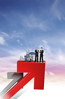 전신 PSD 서양인 외국인 백인 구름 편집 편집이미지 직업 여자 남자 화살표 비즈니스 하늘 부동산 주택 서기 들기 사람 앉기 동양인 정장 여러명 성인 30대 청춘 미니어처 한국인 직장인 상승 오르기 집값 상향 장년만 성인만 이미지편집 자연요소 옷 다수 컨셉 모션 인종 건물 장년 모형 재산 파일형식