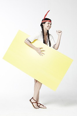 포토 JPG 스튜디오촬영 전신 외국인 모델 해외기획촬영 배너 2012년태국 여자 포즈 컨셉 안내 사각프레임 프레임 광고판 실내 한명 서기 미소 웃음 들기 누끼 사람 손짓 20대 성인 장식 주먹 인디언 알림 깃털 여자만 여자한명만 성인여자만 청년만 청년여자만 성인한명만 청년여자한명만 성인여자한명만 성인만 국내포토 1 모션 알림판 표정 아메리카 인종 청년 내부 사각형 판 파일형식