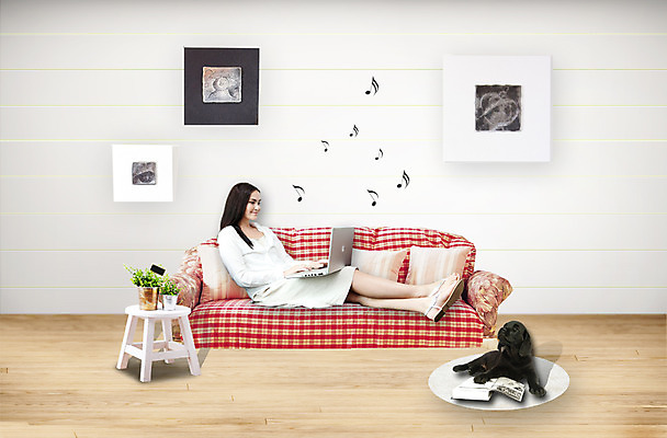 전신 PSD 서양인 외국인 백인 편집 편집이미지 우먼라이프 라이프스타일 여자 화분 음악 포즈 액자 쿠션 거실 음표 프레임 정보기술 한명 미소 웃음 사람 앉기 손짓 성인 취미 라이프 30대 노트북 전자제품 청춘 소파 음악감상 강아지 걸림 기념사진 반려 여자만 여자한명만 성인여자만 성인한명만 성인여자한명만 장년만 장년여자만 장년여자한명만 성인만 이미지편집 1 기호 컨셉 의자 모션 문화예술 기술 표정 인종 생활 장년 반려동물 감상 개 파일형식