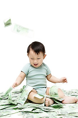 포토 JPG 스튜디오촬영 전신 남자 어린이라이프 지폐 돈 날리기 실내 한명 미소 웃음 누끼 사람 앉기 동양인 앞모습 금융 경제 한국인 아기 원화 만원 어린이경제 돈벼락 남자만 남자한명만 아기만 남자아기만 남자아기한명만 국내포토 1 라이프스타일 어린이 뷰포인트 모션 표정 인종 내부 재산 파일형식