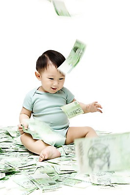 포토 JPG 스튜디오촬영 전신 남자 어린이라이프 지폐 돈 날리기 실내 한명 누끼 사람 앉기 동양인 앞모습 금융 경제 한국인 아기 원화 만원 어린이경제 돈벼락 남자만 남자한명만 아기만 남자아기만 남자아기한명만 국내포토 1 라이프스타일 어린이 뷰포인트 모션 인종 내부 재산 파일형식