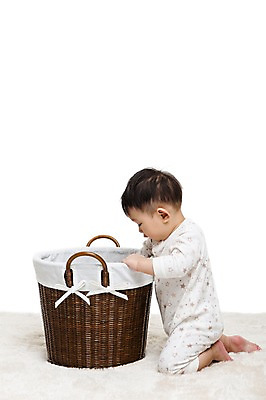 포토 JPG 스튜디오촬영 전신 응시 남자 어린이라이프 놀이 실내 한명 누끼 사람 앉기 동양인 옆모습 바구니 카펫 한국인 매트 아기 호기심 남자만 남자한명만 아기만 남자아기만 남자아기한명만 국내포토 1 라이프스타일 시선 감정 어린이 뷰포인트 컨셉 모션 인종 내부 파일형식