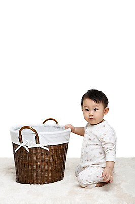 포토 JPG 스튜디오촬영 전신 남자 어린이라이프 놀이 실내 한명 누끼 사람 앉기 동양인 옆모습 바구니 카펫 한국인 매트 아기 남자만 남자한명만 아기만 남자아기만 남자아기한명만 국내포토 1 라이프스타일 어린이 뷰포인트 모션 인종 내부 파일형식