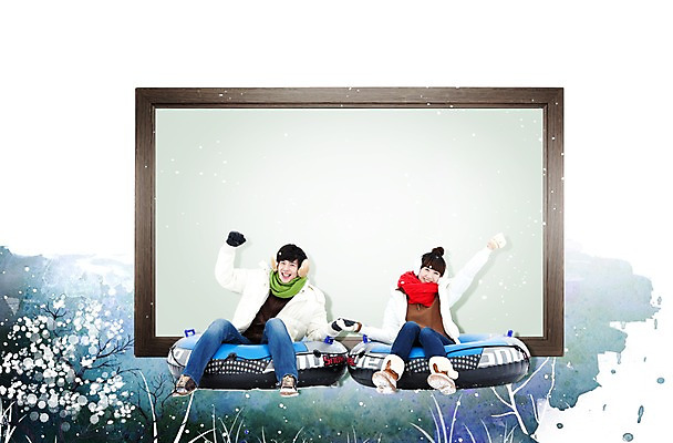 전신 PSD 편집 편집이미지 커플 계절 여자 남자 포즈 장갑 설경 겨울 포토일러 프레임 알림판 부츠 미소 웃음 사람 앉기 동양인 풍경 손짓 20대 성인 두명 캐주얼 청춘 설원 한국인 청바지 눈 터틀넥 귀마개 즐거움 겨울옷 썰매 튜브 청년만 성인만 이미지편집 자연요소 잡화 옷 감정 신발 컨셉 바지 관계 모션 날씨 눈_날씨 표정 인종 청년 스웨터 파일형식