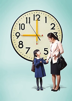 전신 PSD 편집 편집이미지 여자 어린이교육 교육 딸 어린이 시계 가방 모녀 엄마 서기 사람 동양인 소녀 성인 두명 옆모습 30대 마주보기 손잡기 유치원 유치원생 한국인 시간 유치원교육 여자만 이미지편집 잡화 뷰포인트 가족 모션 인종 장년 파일형식