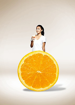 PSD 외국인 편집 편집이미지 웰빙 여자 음료 백그라운드 오렌지 과일 빨대 한명 서기 들기 사람 동양인 상반신 성인 컵 주스 신선 오렌지주스 먹기 유기농 슬라이스 여자만 여자한명만 성인여자만 성인만 이미지편집 1 식기 모션 인종 과일주스 파일형식