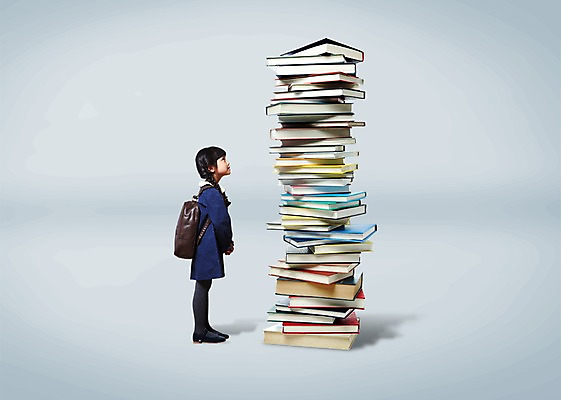 전신 PSD 편집 편집이미지 여학생 여자 어린이교육 교육 어린이 가방 한명 서기 사람 동양인 소녀 옆모습 책 쌓기 유치원 유치원생 한국인 유치원교육 여자만 여자한명만 어린이만 소녀만 소녀한명만 이미지편집 1 학생 잡화 뷰포인트 모션 인종 파일형식