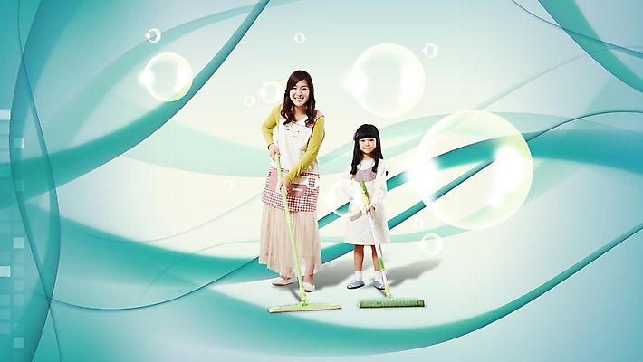 전신 PSD 편집 편집이미지 여자 딸 어린이 가사 가족 모녀 엄마 서기 웃음 사람 동양인 소녀 성인 두명 앞모습 30대 부모 앞치마 유치원생 한국인 자녀 비눗방울 청소 밀대 걸레질 여자만 이미지편집 뷰포인트 관계 모션 주방용품 표정 인종 장년 파일형식