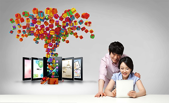 PSD 편집 편집이미지 라이프스타일 커플 여자 남자 탁자 선물 사람 앉기 동양인 이벤트 상반신 성인 두명 선물상자 쇼핑 태블릿 한국인 성인만 이미지편집 가구 관계 모션 인종 생활 전자제품 스마트기기 상자 파일형식