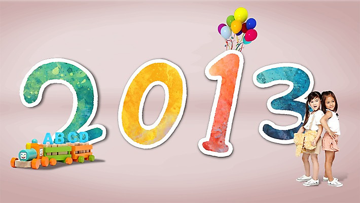 전신 PSD 서양인 외국인 편집이미지 알파벳 영어 여자 어린이 백그라운드 서기 웃음 사람 동양인 소녀 두명 옆모습 친구 장난감 숫자 기차 등맞대기 풍선 2013년 여자만 어린이만 소녀만 이미지편집 문자 육상교통 뷰포인트 관계 모션 대중교통 표정 인종 연도 파일형식