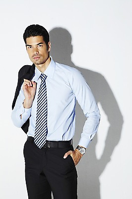 포토 JPG 스튜디오촬영 외국인 해외기획촬영 2012년태국 남자 셔츠 와이셔츠 비즈니스 실내 한명 서기 사람 정장 20대 성인 앞모습 직장인 비즈니스맨 남자만 남자한명만 성인남자만 청년만 청년남자만 청년남자한명만 성인한명만 성인남자한명만 성인만 국내포토 직업 1 옷 뷰포인트 상의 모션 인종 청년 내부 파일형식