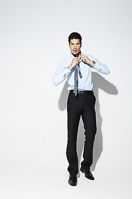 포토 JPG 스튜디오촬영 전신 외국인 해외기획촬영 2012년태국 남자 셔츠 와이셔츠 비즈니스 넥타이 실내 한명 서기 사람 정장 20대 성인 앞모습 직장인 비즈니스맨 남자만 남자한명만 성인남자만 청년만 청년남자만 청년남자한명만 성인한명만 성인남자한명만 성인만 국내포토 직업 1 잡화 옷 뷰포인트 상의 모션 인종 청년 내부 파일형식