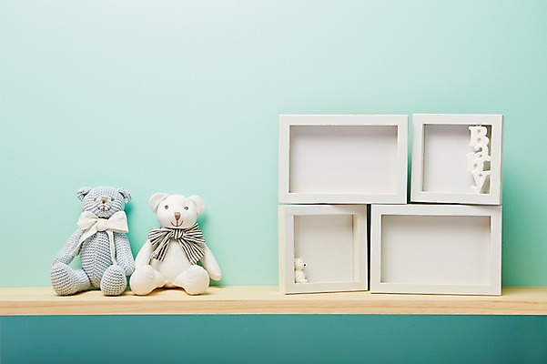 포토 JPG 스튜디오촬영 알파벳 영어 잡화 인형 컬러 배경화면 생활용품 액자 백그라운드 대문자 선반 실내 액자틀 틀 근접촬영 사람없음 아웃포커스 단어 장난감 놀이용품 곰인형 아기용품 오브젝트 민트색 국내포토 문자 뷰포인트 가구 촬영기법 내부 파일형식