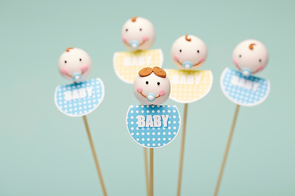 포토 JPG 스튜디오촬영 잡화 생활용품 백그라운드 실내 근접촬영 사람없음 아웃포커스 장난감 놀이용품 아기용품 아기 막대기 오브젝트 국내포토 뷰포인트 촬영기법 사람 내부 파일형식