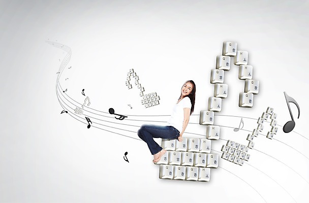 전신 PSD 외국인 편집 편집이미지 여자 음악 음표 한명 미소 웃음 사람 앉기 동양인 20대 성인 옆모습 캐주얼 청바지 키보드 오선지 8분음표 16분음표 여자만 여자한명만 성인여자만 청년만 청년여자만 성인한명만 청년여자한명만 성인여자한명만 성인만 이미지편집 1 기호 옷 뷰포인트 바지 모션 문화예술 표정 인종 청년 악보 오선 파일형식