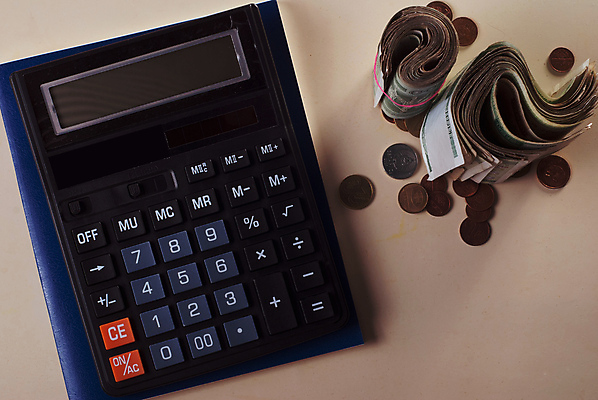 포토 JPG 해외이미지 음악 백그라운드 컨셉 돈 비즈니스 사람없음 금융 경제 사무실 쌓기 금속 동전 저축 계산기 계산 재산 구매 상담 투자 상업 회계 대출 계좌 관심 세금 예산 항목 해외202004 해외포토 모션 재질 문화예술 문구용품 쇼핑 장비 파일형식 이미지허브