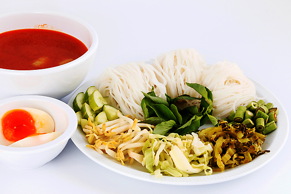 포토 JPG 해외이미지 전통 접시 아시아 문화 잎 채소 재료 태국 밥 양파 건강 어류 요리 동양인 사람없음 계란 식사 저녁식사 중국 우유 흰색 신선 뜨거움 맛 먹기 허브 크림 향신료 국수 매움 지역 코코넛 카레 해결 점심식사 인기 해외202004 해외포토 식물 식기 나라 음식 컬러 컨셉 과일 모션 유제품 인종 알 수중동물 면류 향미료 파일형식 이미지허브