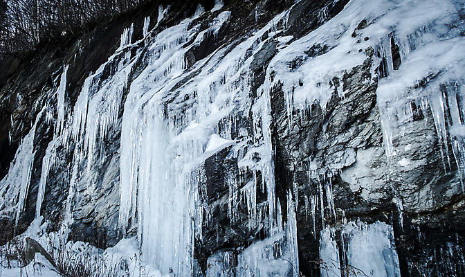 포토 JPG 해외이미지 캐나다 겨울 사람없음 얼음 흰색 고드름 해외202004 해외포토 자연요소 계절 컬러 북아메리카 파일형식 이미지허브