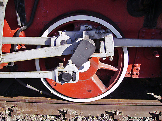 포토 JPG 해외이미지 산업 이동 사람없음 빨간색 기차 수확 바퀴 수증기 복고 엔진 공학 옛날 해외202004 해외포토 교육 육상교통 컬러 컨셉 농업 대중교통 파일형식 이미지허브