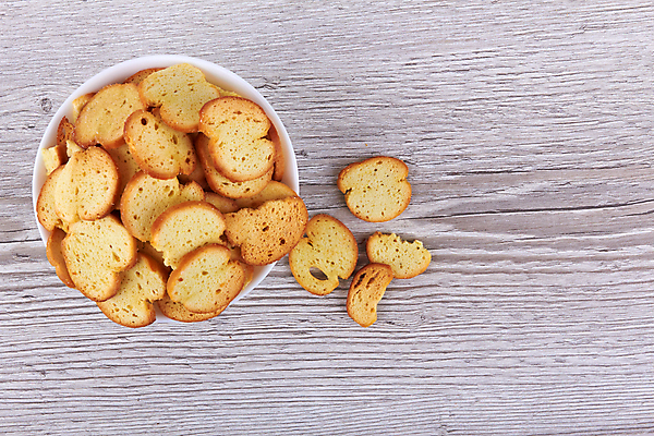 포토 JPG 해외이미지 음식 빵 조각 백그라운드 유리 건조 샌드위치 요리 사람없음 목재 쌓기 크래커 식사 이탈리아 껍질 흰색 사발 애피타이저 바게트 자르기 굽기 만취 먹기 슬라이스 토스트 덩어리 고립 채식주의자 개조 해외202004 해외포토 나무 유럽 컬러 재료 모션 재질 쿠키 사기그릇 구이 채식 술취함 파일형식 이미지허브