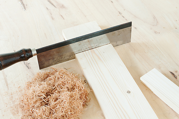 포토 JPG 해외이미지 직업 손 탁자 노동자 주택 안전 사람없음 목재 공구 작업 위험 자르기 목수 목공예 유지 건축업자 실행 조작 철강 톱질 해외202004 해외포토 나무 건축 가구 컨셉 재료 모션 건물 신체부위 도구 공예 파일형식 이미지허브