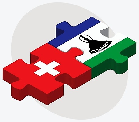 EPS 해외이미지 유럽 조각 컨셉 일러스트 관계 아프리카 협력 함께함 사람 그래픽 3D 깃발 퍼즐 연결 결합 접속 스위스 오브젝트 흰배경 나눔 해결 고립 베른 전국 정부 정치 통일 해외202004 해외일러스트 나라 백그라운드 흰색 디지털합성 파일형식 벡터 이미지허브