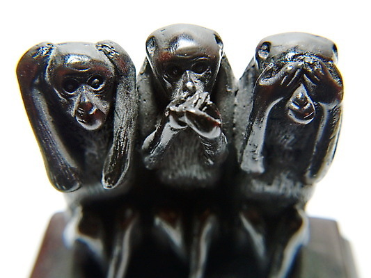 포토 JPG 해외이미지 동물 전통 응시 아시아 백그라운드 컨셉 성공 추상 3 말하기 선물 미술 웃음 사람없음 목재 장식 장난감 숫자 일본 중국 침묵 듣기 피규어 금지 흰색 원숭이 유머 유인원 숨김 나쁜 결백 고립 옛날 해외202004 해외포토 나무 문자 시선 감정 나라 컬러 무늬 재료 포유류 모션 문화예술 표정 소리 미니어처 파일형식 이미지허브