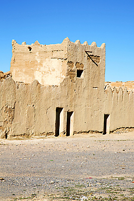 포토 JPG 해외이미지 식물 전통 문화 벽 여행 건축양식 아프리카 산 파노라마 풍경 사람없음 야외 건물 여름 마을 일출 탑 사막 바위 시골 도시 성 중세 역사 재산 보호 이슬람교 땅 언덕 타운 모로코 사하라 강화 메디나 옛날 파멸 해외202004 해외포토 건축물 계절 건축 나라 종교 컨셉 촬영기법 금융 노을 돌_바위 파일형식 소멸 이미지허브
