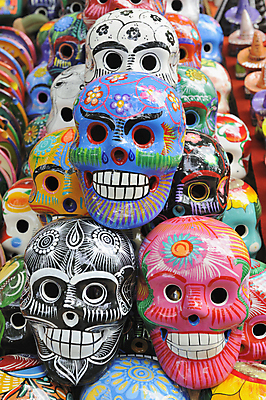 포토 JPG 해외이미지 전통 분홍색 멕시코 미술 사람없음 빨간색 초록색 파란색 노란색 검은색 흰색 그리기 유카탄 마야 해골모형 많음 해외202004 해외포토 컬러 컨셉 북아메리카 모션 문화예술 모형 마야문명 파일형식 이미지허브