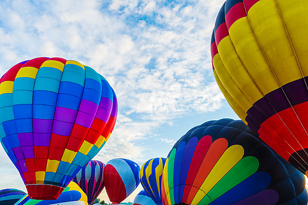 포토 JPG 해외이미지 행복 하늘 사람없음 컬러풀 축제 열기구 해외202004 해외포토 감정 컬러 항공교통 파일형식 이미지허브