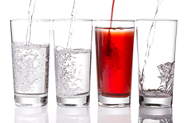 포토 JPG 해외이미지 음료 백그라운드 유리 사람없음 빨간색 물 거품 흰색 4 붓기 닫기 스쿼시 해외202004 해외포토 자연요소 스포츠 컬러 모션 재질 숫자 구기 파일형식 이미지허브