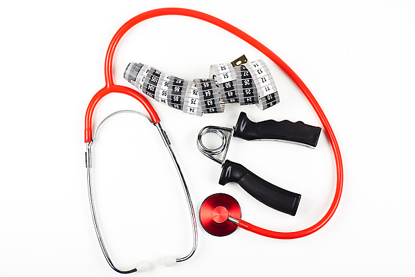 포토 JPG 해외이미지 모양 라이프스타일 웰빙 스포츠 컨셉 다이어트 청진기 자 나선형 건강 사람없음 빨간색 운동 약 금속 검은색 봄 장비 소용돌이 흰색 기구 심장 맥박 질병 날씬함 측정 테이프 고무 길이 계량기 재단 고립 압력 인치 철강 해외202004 해외포토 계절 컬러 무늬 의학 의료기기 재질 문구용품 생활 회오리 장기_의학 몸매 파일형식 이미지허브