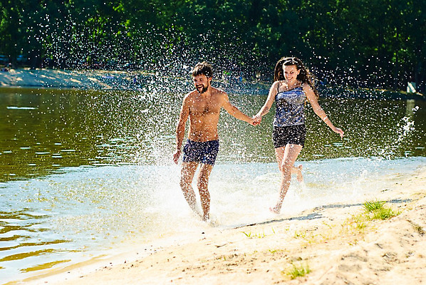 포토 JPG 해외이미지 라이프스타일 커플 공원 여자 남자 행복 2 밭 가족 자연 하늘 함께함 발렌타인데이 사랑 미소 사람 소년 야외 두명 초록색 여름 친구 청춘 봄 우정 유혹 해외202004 해외포토 계절 공공시설 감정 어린이 컬러 컨셉 농업 관계 데이이벤트 표정 생활 생태계 파일형식 이미지허브