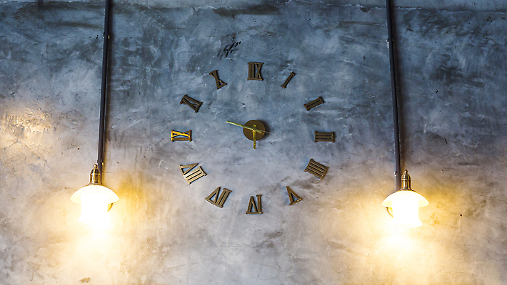 포토 JPG 해외이미지 디자인 벽 시계 컨셉 벽지 화살 관리 미술 사람없음 내부 목재 장식 빛 숫자 갈색 기계 수확 골동품 시간 원형 황금 손목시계 복고 공포 아날로그 로마인 마감 순간 옛날 조언 충고 카운트다운 해외202004 해외포토 도형 나무 문자 컬러 농업 재료 장신구 문화예술 인종 파일형식 이미지허브