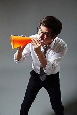 포토 JPG 스튜디오촬영 응시 남자 안경 비즈니스 회색배경 실내 한명 서기 들기 사람 동양인 정장 20대 성인 앞모습 확성기 외침 한국인 직장인 비즈니스맨 유머 알림 즐거움 남자만 남자한명만 성인남자만 청년만 청년남자만 청년남자한명만 성인한명만 성인남자한명만 성인만 안경낌 국내포토 직업 1 시선 잡화 옷 감정 뷰포인트 백그라운드 모션 인종 청년 내부 소리 회색 파일형식