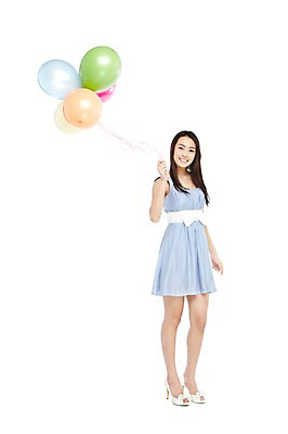 포토 JPG 스튜디오촬영 전신 외국인 해외기획촬영 우먼라이프 라이프스타일 2012년태국 드레스 계절 원피스 여자 패션 포즈 모션 실내 한명 서기 미소 웃음 들기 누끼 사람 동양인 이벤트 20대 성인 앞모습 여름 잡기 하이힐 풍선 여자만 여자한명만 성인여자만 청년만 청년여자만 성인한명만 청년여자한명만 성인여자한명만 성인만 국내포토 1 옷 구두 뷰포인트 표정 인종 청년 내부 생활 여성화 파일형식