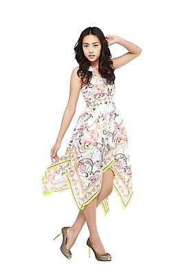 포토 JPG 스튜디오촬영 전신 외국인 해외기획촬영 우먼라이프 라이프스타일 2012년태국 드레스 계절 원피스 여자 패션 포즈 실내 한명 서기 누끼 사람 동양인 20대 성인 앞모습 여름 하이힐 여자만 여자한명만 성인여자만 청년만 청년여자만 성인한명만 청년여자한명만 성인여자한명만 성인만 국내포토 1 옷 구두 뷰포인트 모션 인종 청년 내부 생활 여성화 파일형식